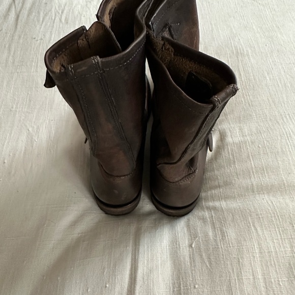 Frye Veronica Short Boots - Picture 8 of 12